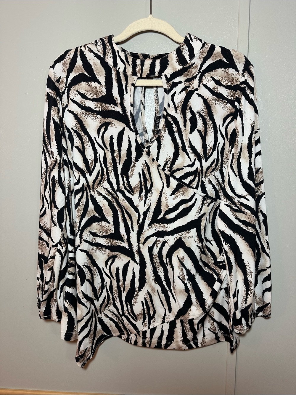 Venus Women’s Brown Animal Print Long-Sleeve Top Y2K Boho Going Out Statement